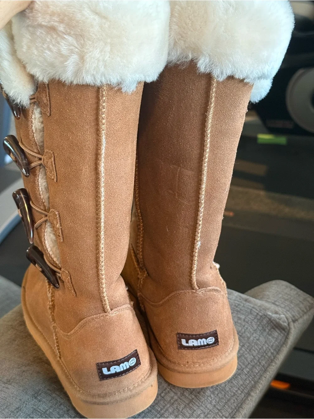 Lamo Women's Chestnut Faux-Shearling Winter Boot